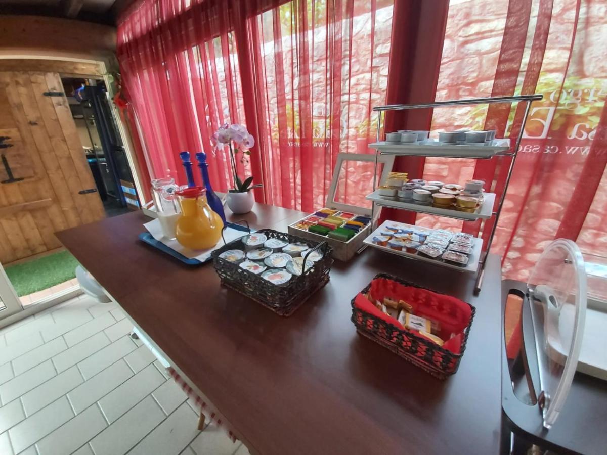 Albergo Casa Este Brenzone sul Garda Exteriör bild