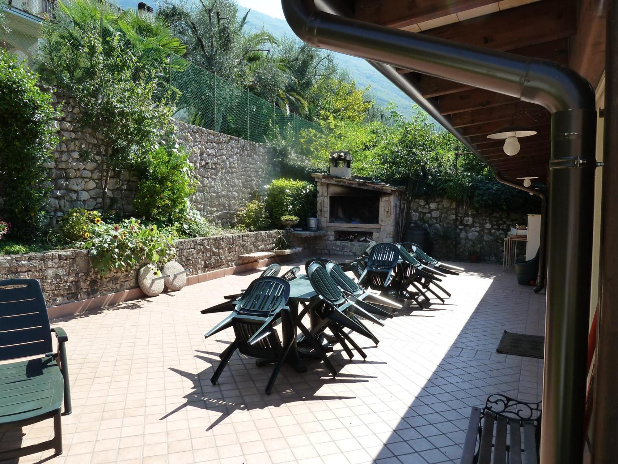 Albergo Casa Este Brenzone sul Garda Exteriör bild