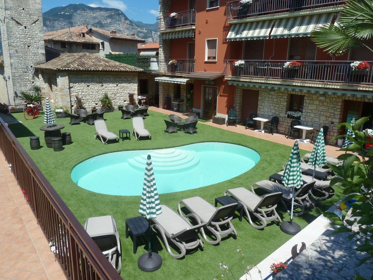 Albergo Casa Este Brenzone sul Garda Exteriör bild